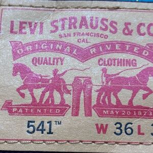 Levi's 541 Burgundy Men’s Jeans